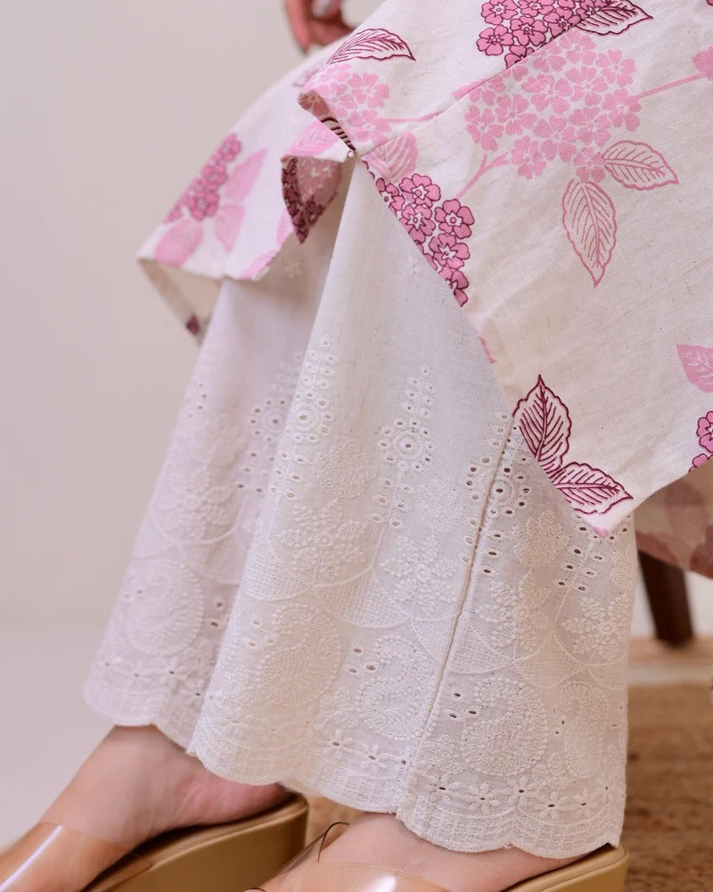 Elegant Floral Printed Sleeveless Long Kurti for Women