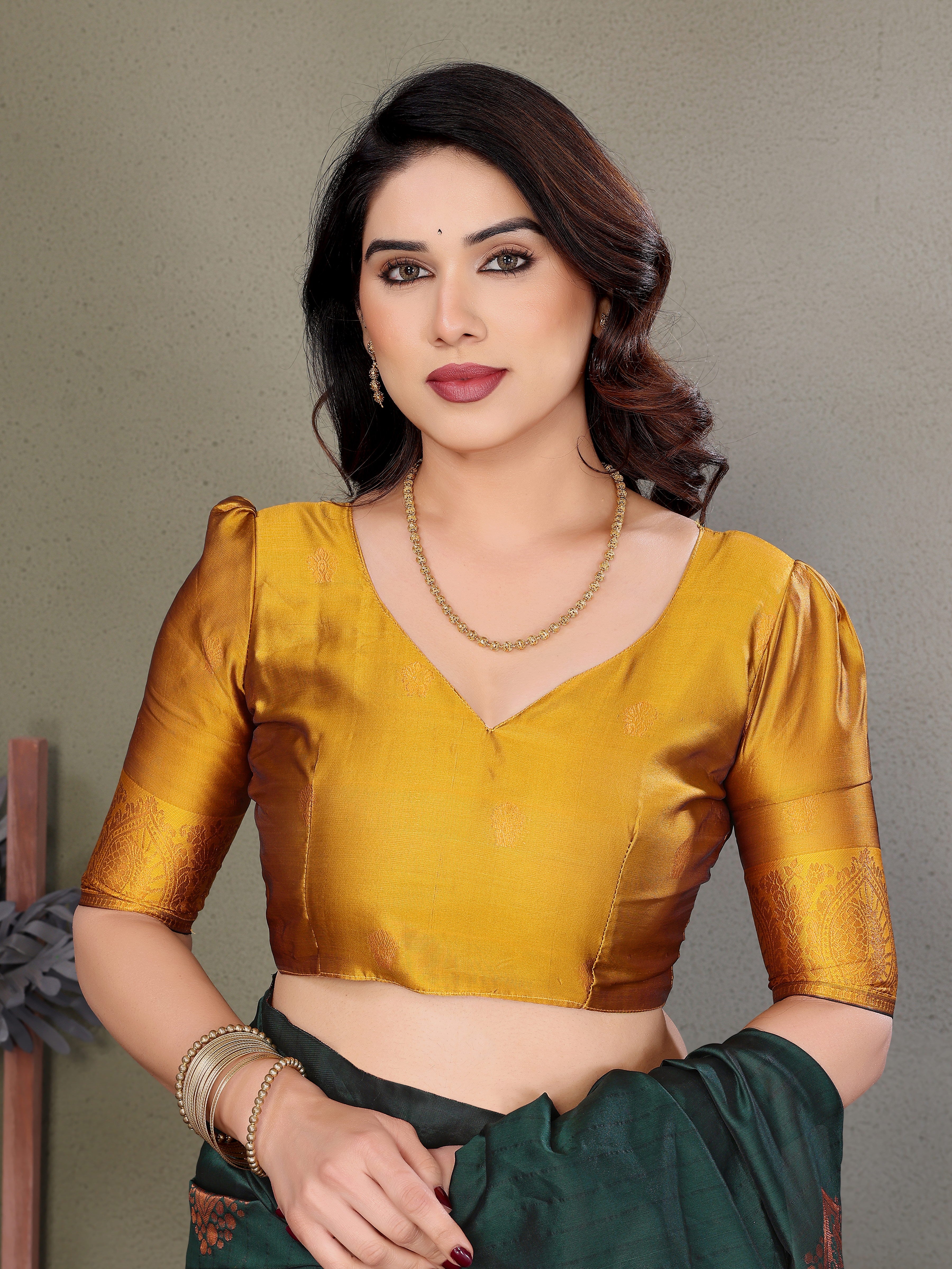 Elegant Bottle Green & Mustard Silk Blend Saree