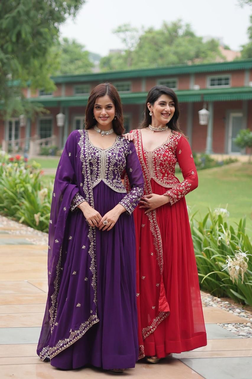 REMIUM READYMADE GOWN