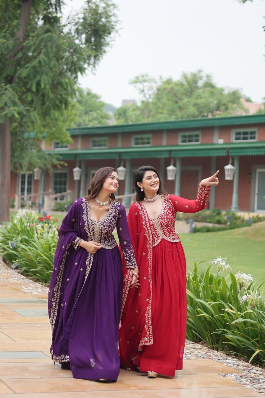 REMIUM READYMADE GOWN