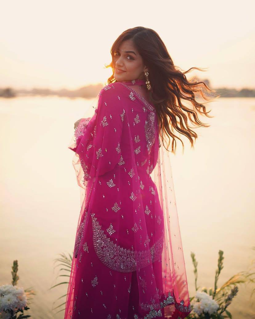 Fuchsia Glam Mirror & Zari Embroidered Sharara Set