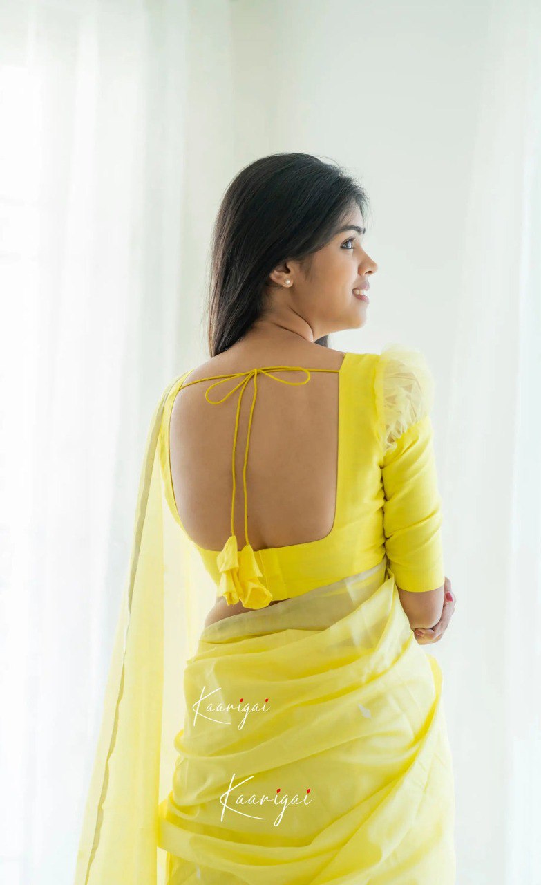 Lemon Yellow Organza Elegance