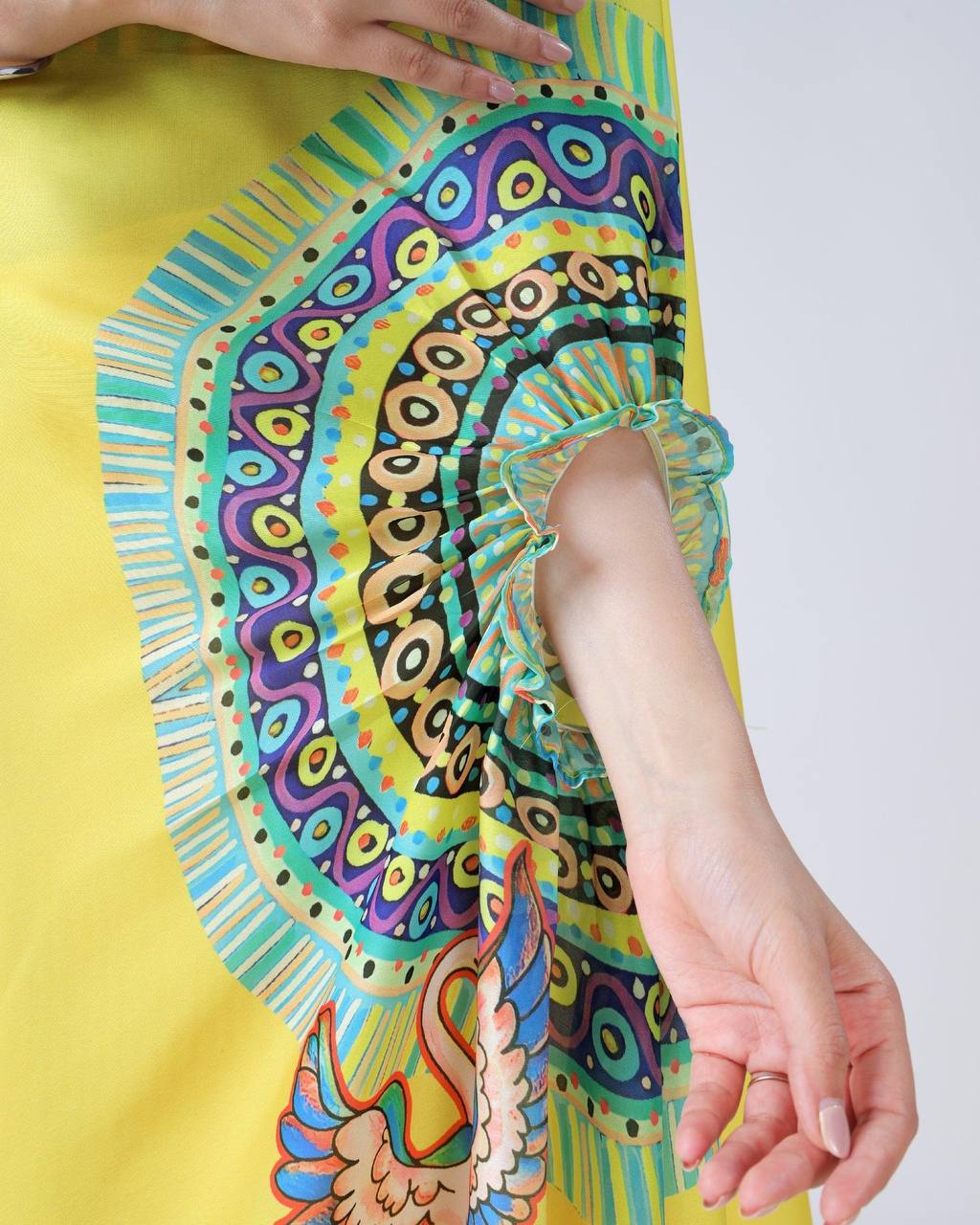 Sunburst Muse” – Designer Freehand Yellow Saree | Dual Style