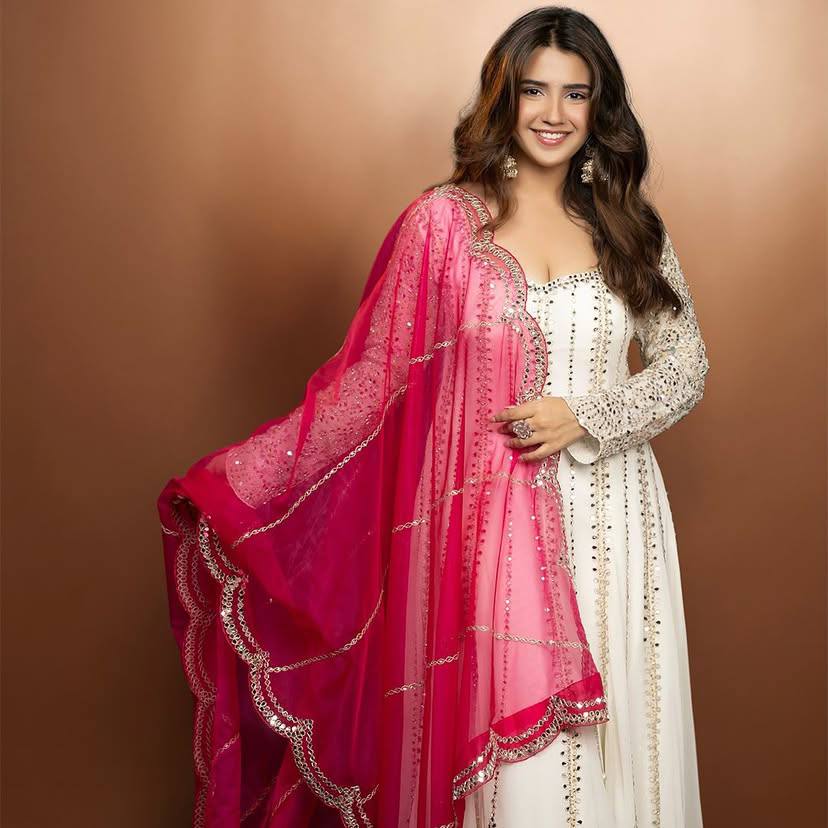 Zoya Embroidered Anarkali Set – White Rose & Rani Pink