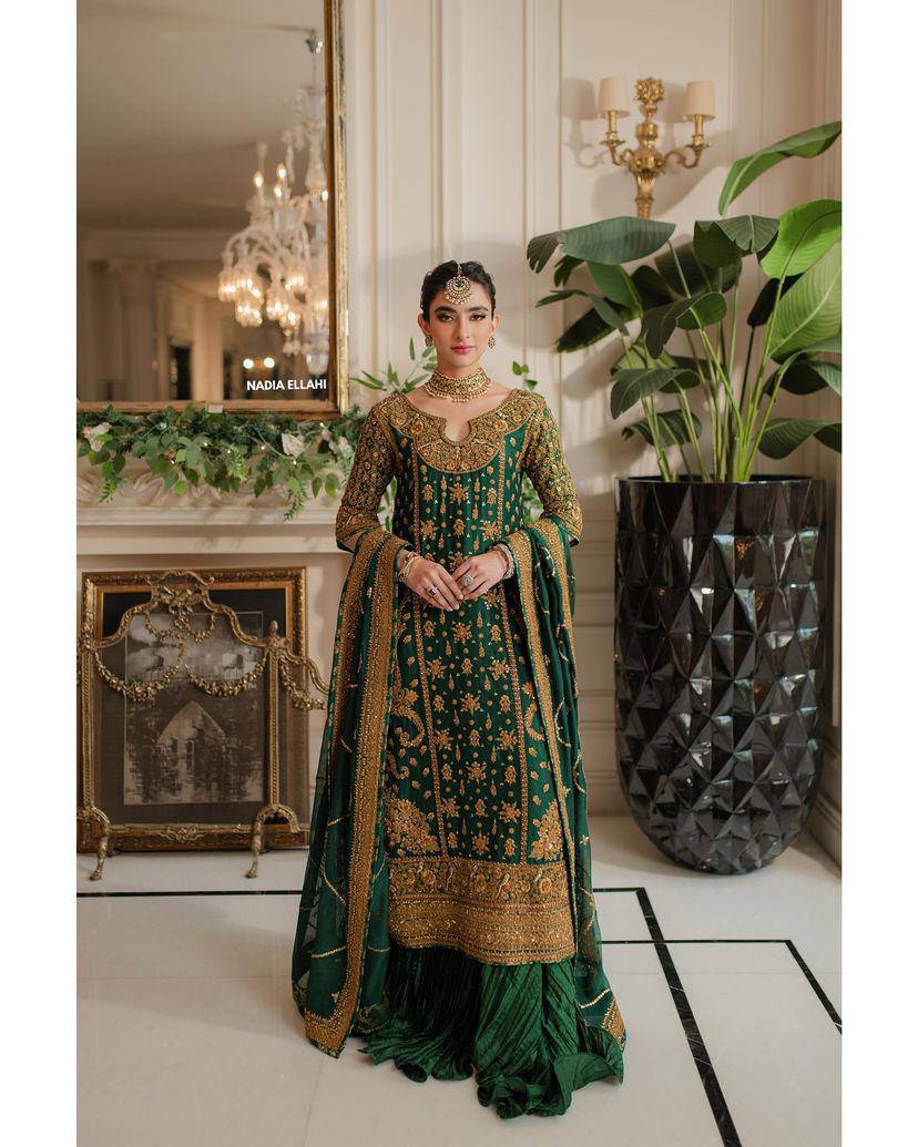 Mehreen Zari Kurta Set – Emerald Majesty