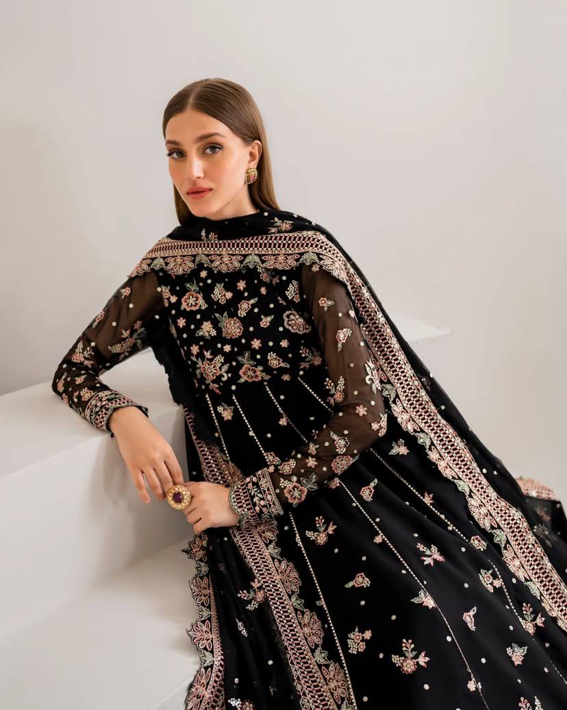 Zehra Embroidered Anarkali Set – Noir Blossom
