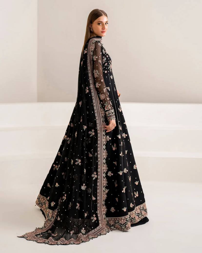 Zehra Embroidered Anarkali Set – Noir Blossom