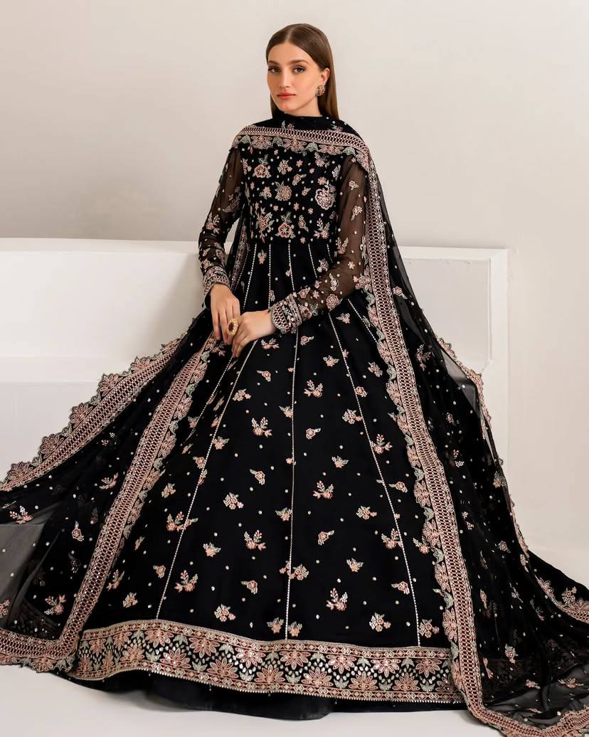 Zehra Embroidered Anarkali Set – Noir Blossom