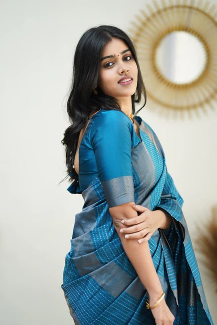 Sky Blue Minimalist Silk Saree