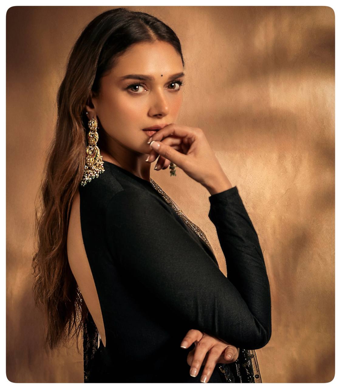 Noor Velvet Anarkali Set – Black Gold Edition