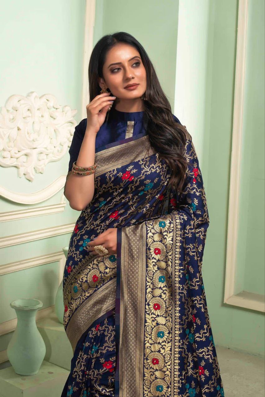 Banarasi Silk Saree – Midnight Royalty