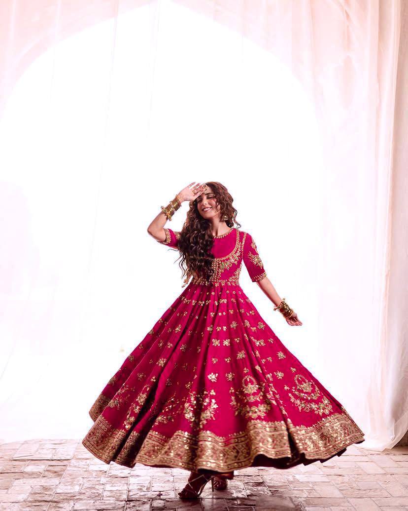Rani Rajkumari Zari Anarkali Set