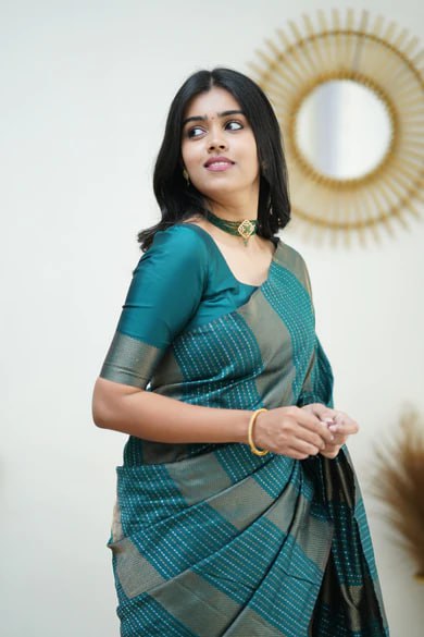 Teal Green Minimalist Silk Saree
